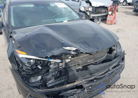 2021 Hyundai Elantra Limited z USA, uszkodzony, nr VIN KMHLP4AG5MU172112